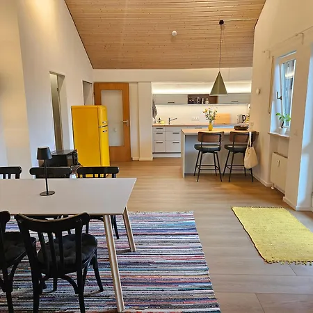Appartement Toelzblick - Wohnen Ueber Den Daechern Von Toelz *