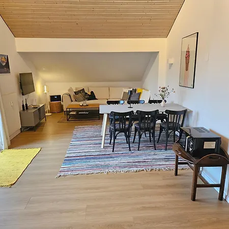 Toelzblick - Wohnen Ueber Den Daechern Von Toelz