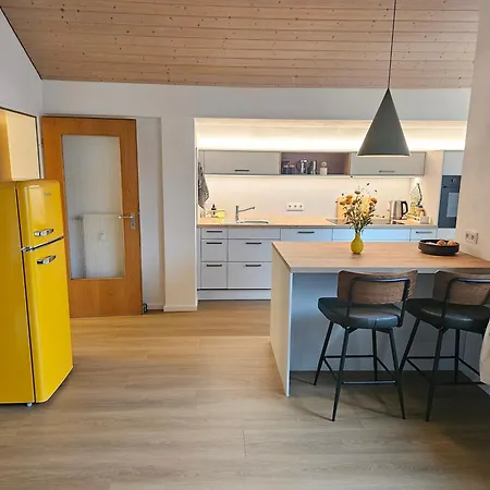 Appartement Toelzblick - Wohnen Ueber Den Daechern Von Toelz *